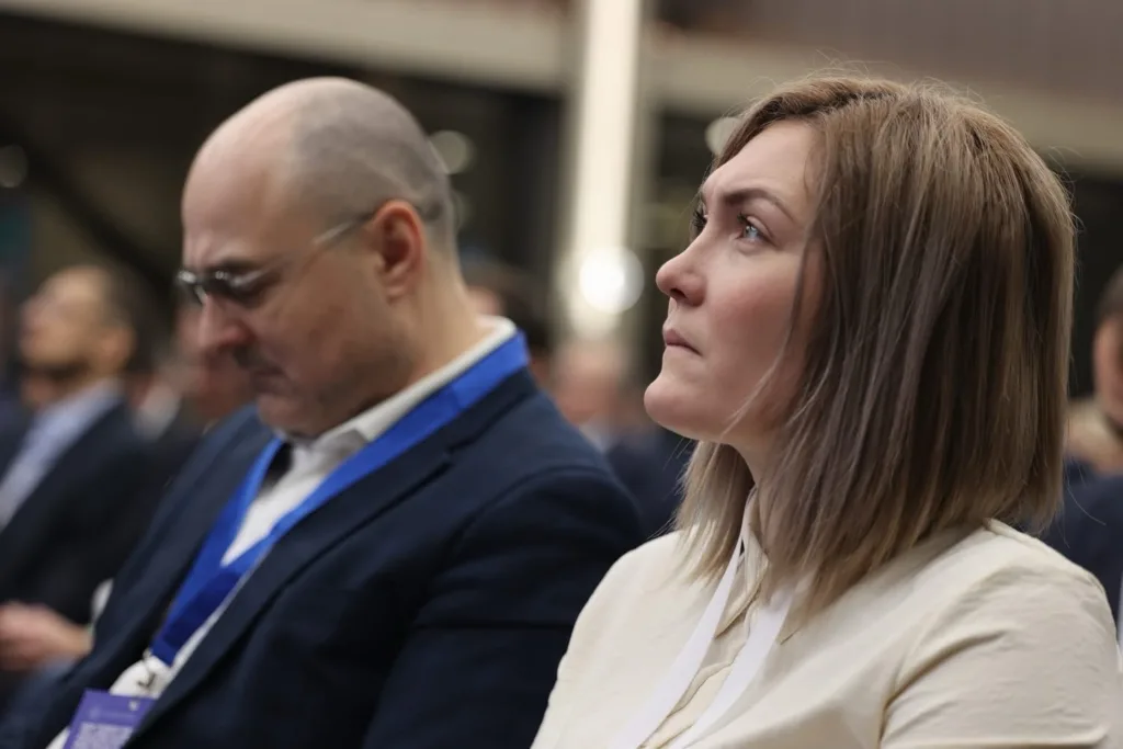 Conferința Investitorilor s-a încheiat: ce au transmis autoritățile despre licitația de 170 MW eolian cu BESS 12 RENERGY