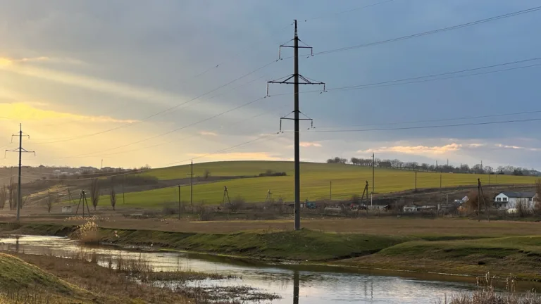 Moldova a produs astăzi peste 6000 MWh, iar energia verde a acoperit aproape 15% din consum
