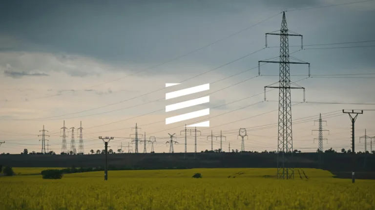 ANRE intră mâine în ședință pe tarifele din electricitate pentru 2026. Pachetul indică o corecție ușor descendentă pe lanțul reglementat