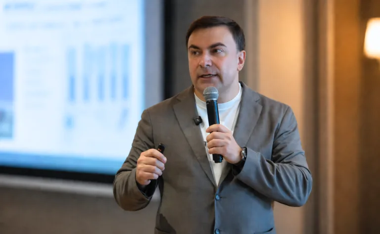 Vladislav Papanaga: „80% din capacitatea energetică planificată a Moldovei nu există încă — și asta e cea mai bună veste pentru un investitor serios